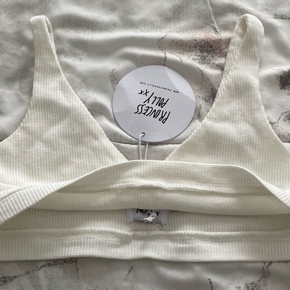 NWT Princess Polly So Simple white ribbed lined bralette, size 6 athleisure - Picture 14 of 15